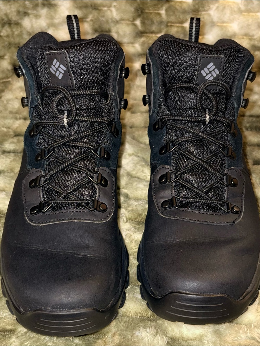 Columbia Men's Newton Ridge II Waterproof Black Hiking Tactical Boots 10M